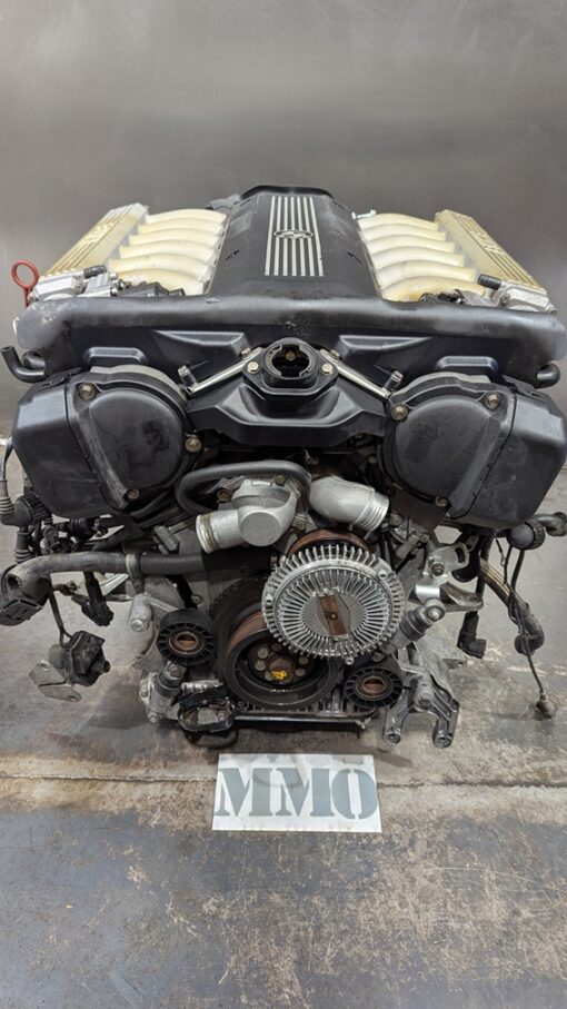 moteur v12 bmw serie 8 850CI M70B50 (1)